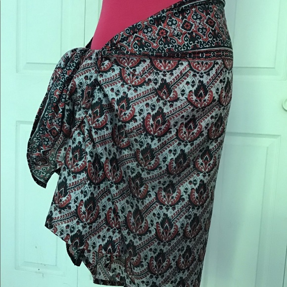 NWOT Pure Silk Sarong Handmade - Picture 2 of 7